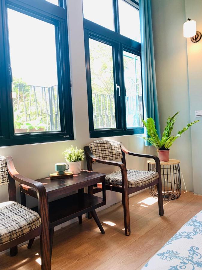 Oyaji Guesthouse-依人數床位數計價開放房型 Tainan Exterior foto