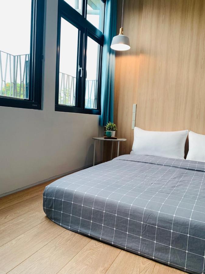 Oyaji Guesthouse-依人數床位數計價開放房型 Tainan Exterior foto